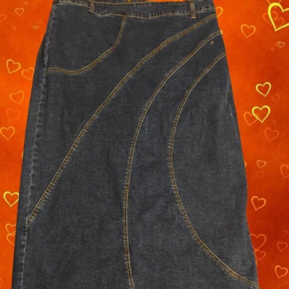 Dresses & Skirts - Denim Skirt ✨